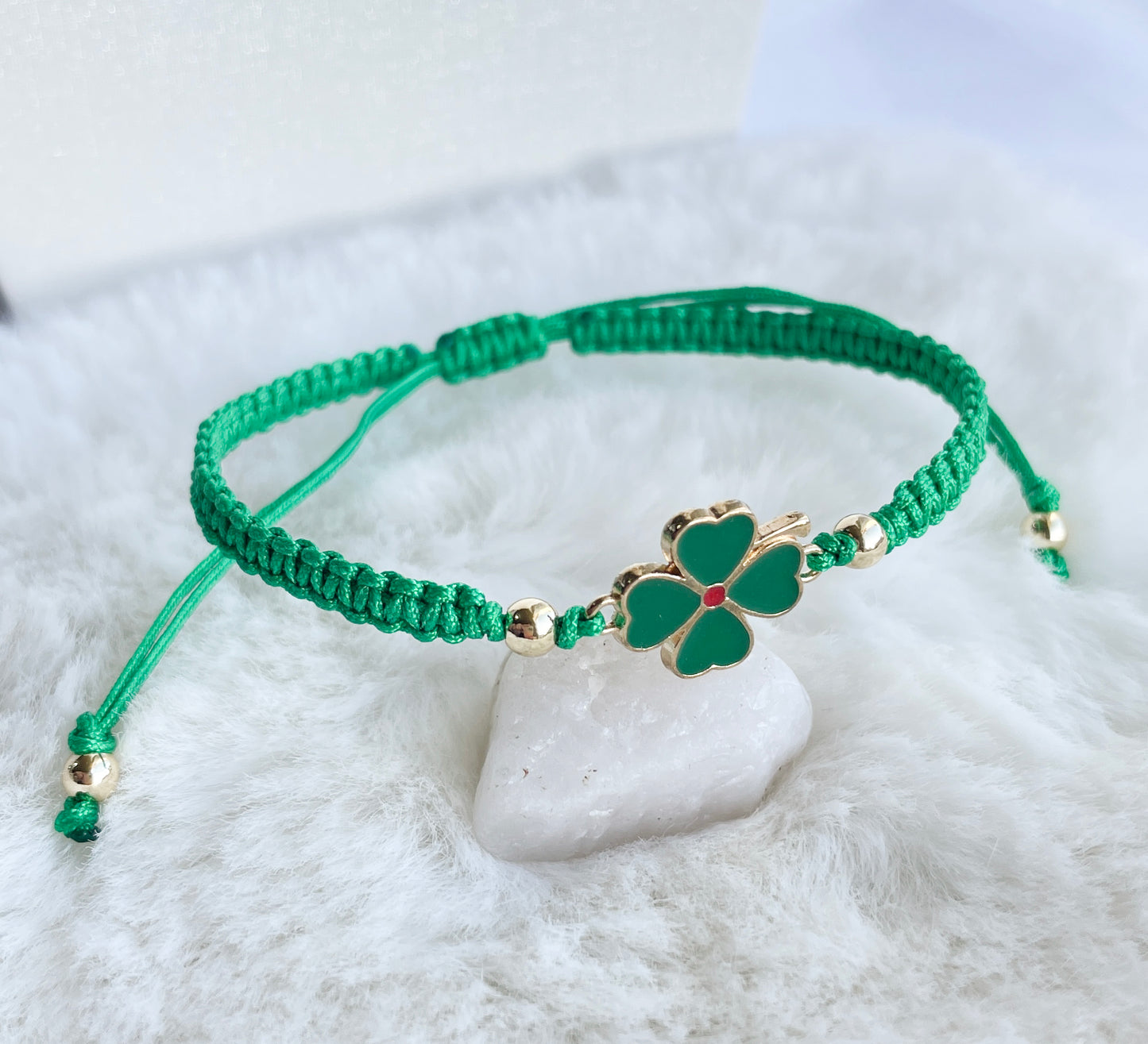 4 leaf clover bracelet, pitypetal