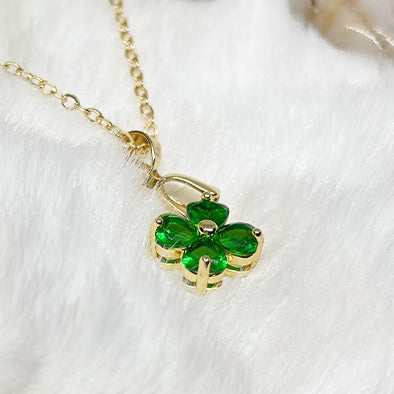Four-Leaf Clover Necklace - Green Zironia Pendant with 14K Gold Chain Lucky Jewellery Gift