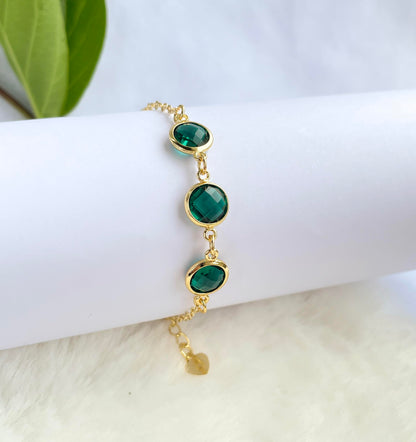 Emerald Green Birthstone Bracelet - Green Crystal Glass , 18k Gold -plated Chain , Elegant Jewellery Gift